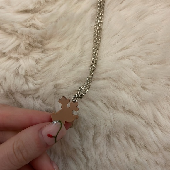 Reindeer Necklace - Picture 2 of 4